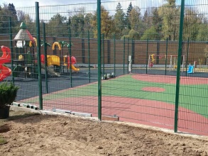 Забор на детскую площадку 50 метров фото в Звёздном городке